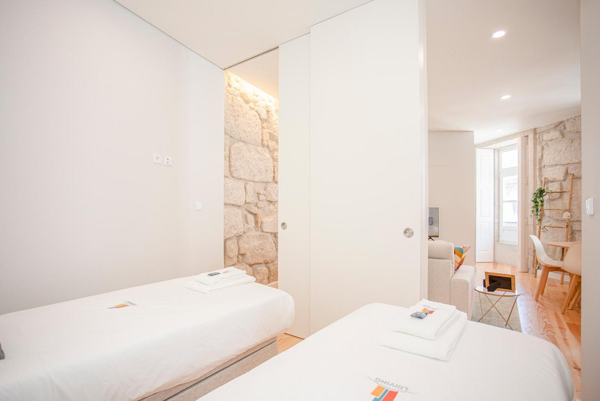 Liiiving In Porto - Aliados Stone Apartment מראה חיצוני תמונה