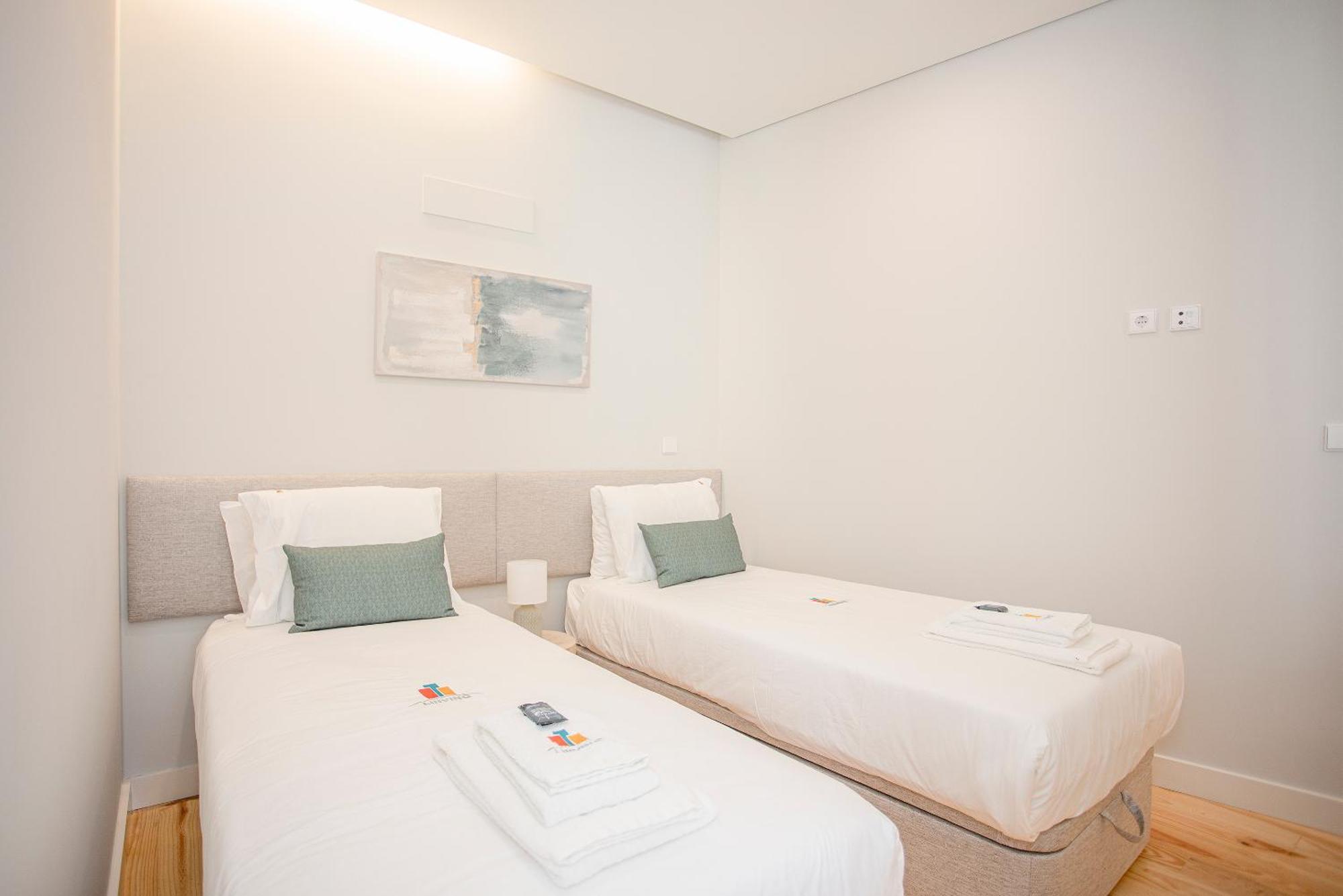 Liiiving In Porto - Aliados Stone Apartment מראה חיצוני תמונה