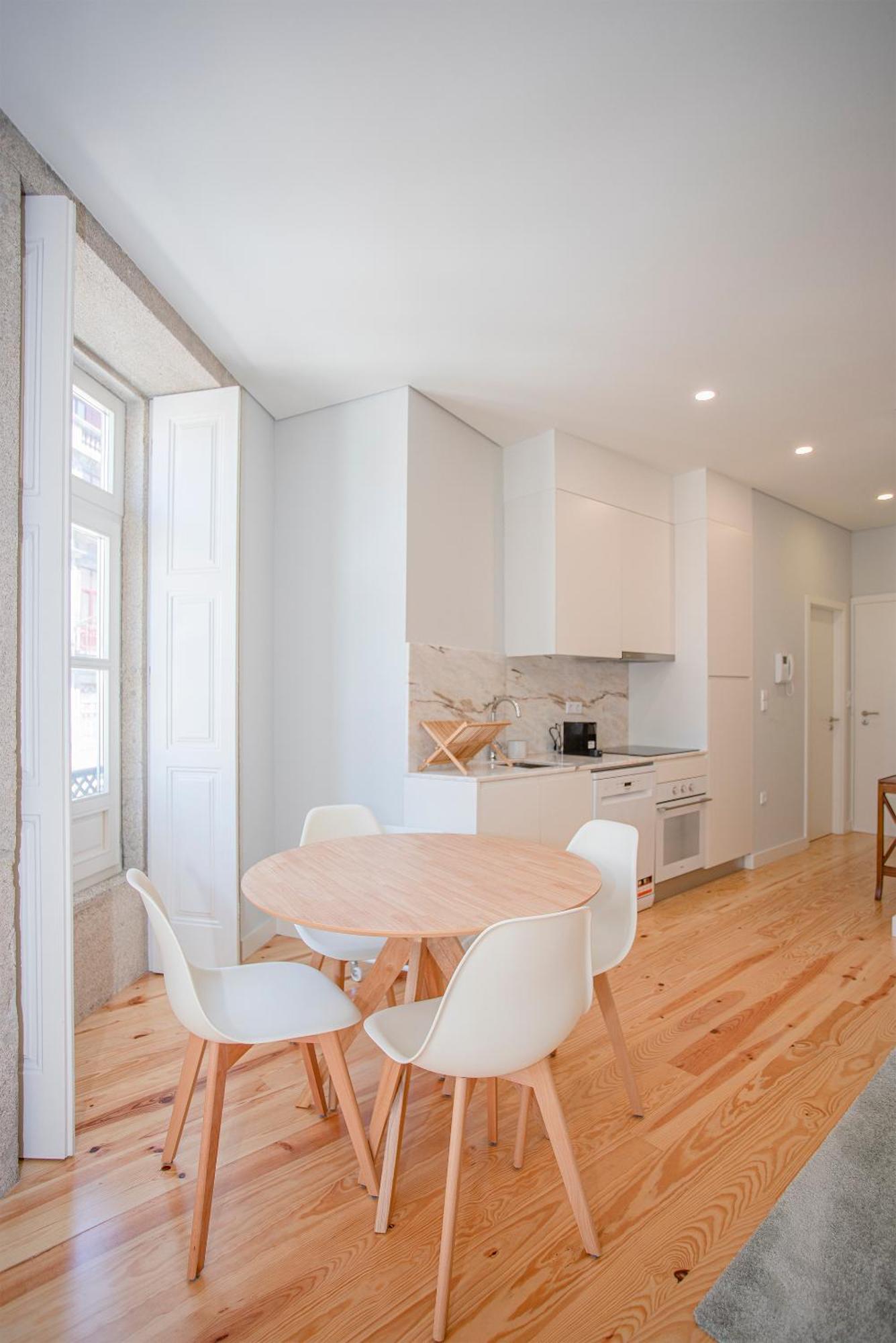 Liiiving In Porto - Aliados Stone Apartment מראה חיצוני תמונה