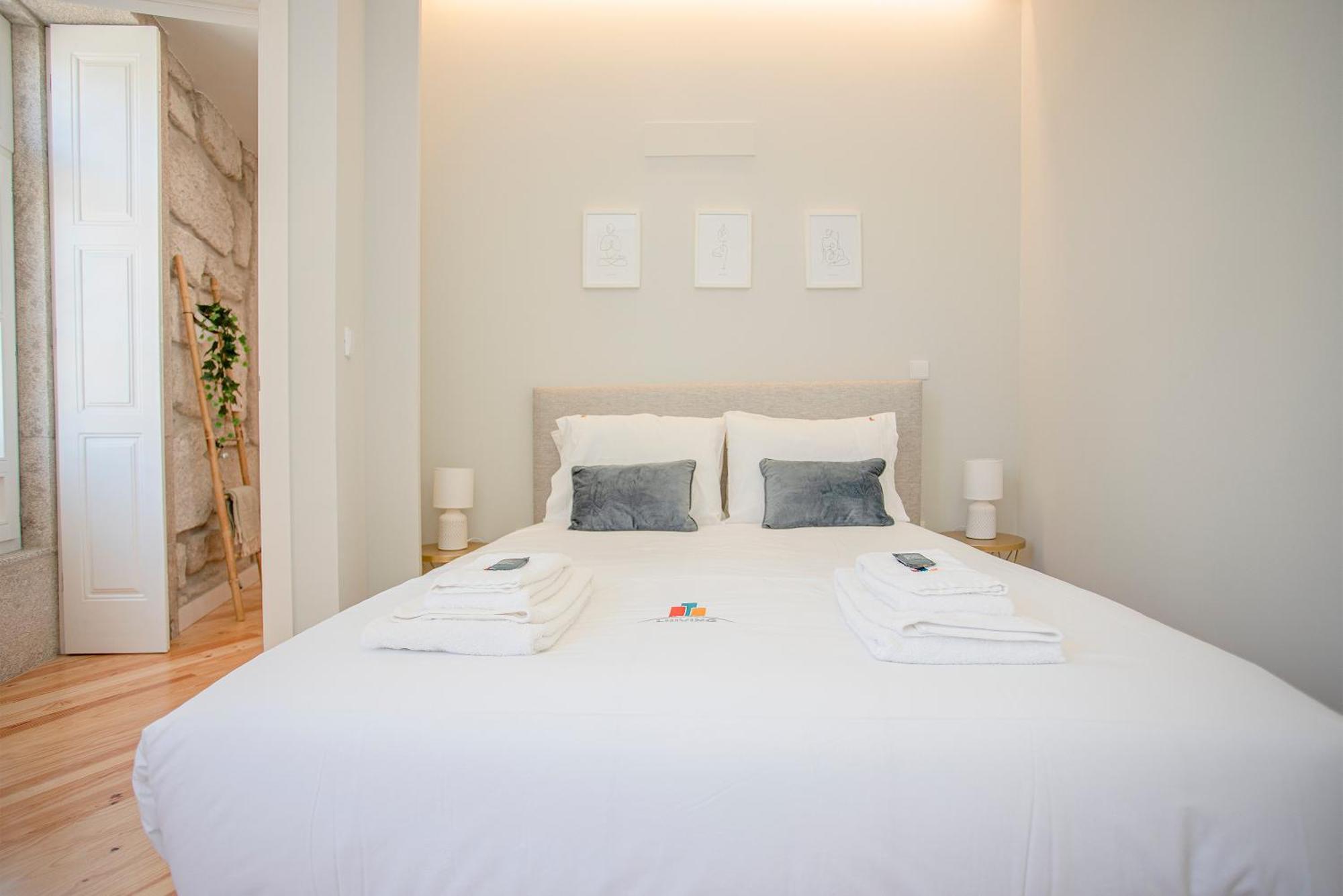 Liiiving In Porto - Aliados Stone Apartment מראה חיצוני תמונה