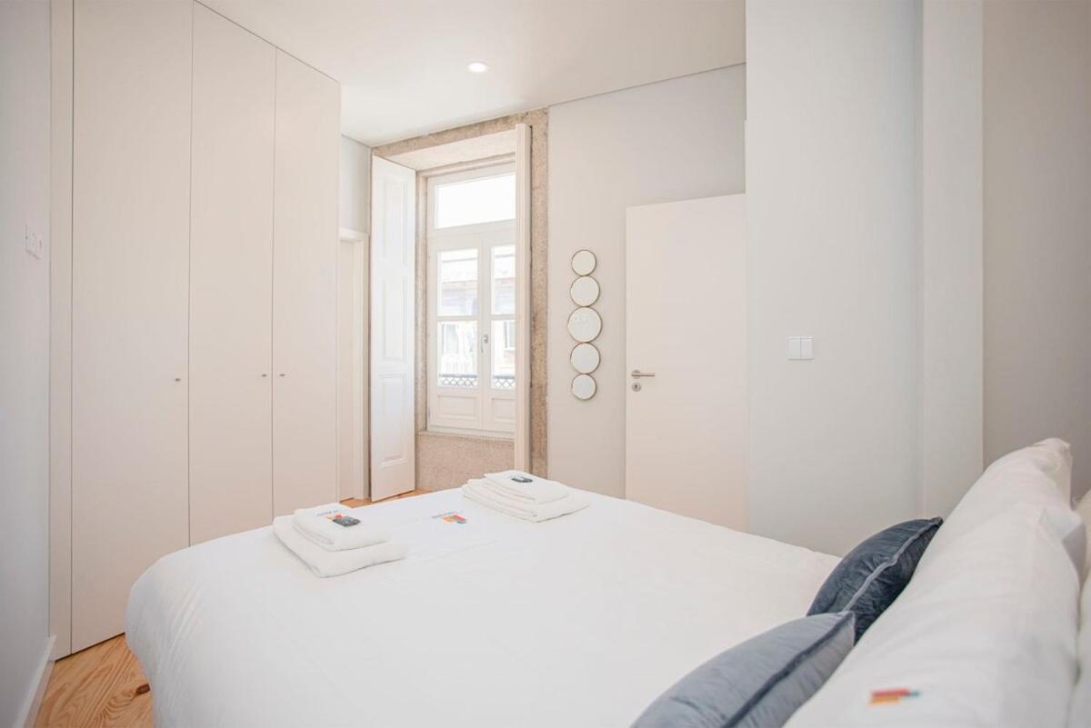 Liiiving In Porto - Aliados Stone Apartment מראה חיצוני תמונה