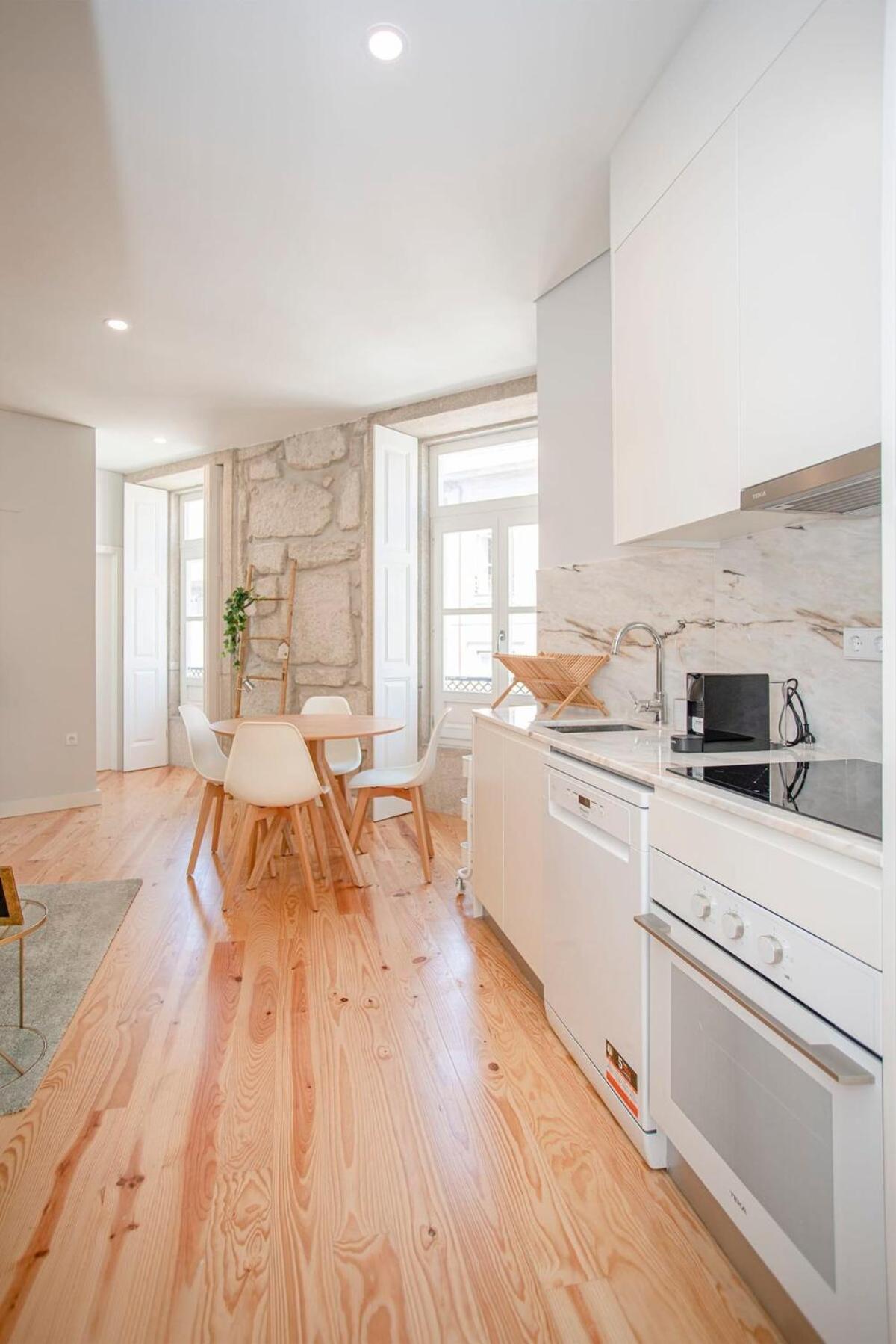 Liiiving In Porto - Aliados Stone Apartment מראה חיצוני תמונה